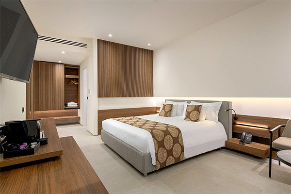 vue_867620_pgbighd.jpg