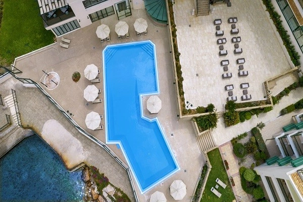 vue_649484_pgbighd.jpg