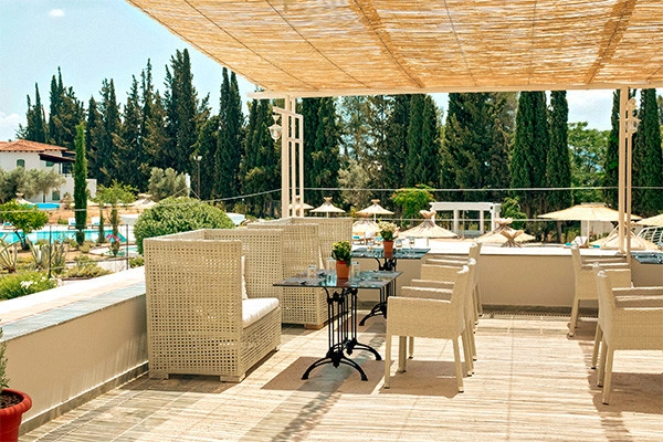 vue_884320_pgbighd.jpg
