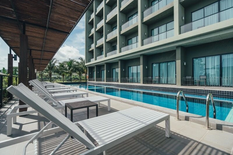 Combiné Phuket, Koh Yao Yai : Sugar Marina Aviator Phuket Airport 4*& Blue Bay Beach Resort 5* & Cape Panwa Phuket 5*