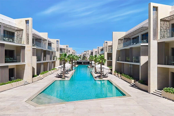 Hôtel DoubleTree By Hilton Mangroovy *****