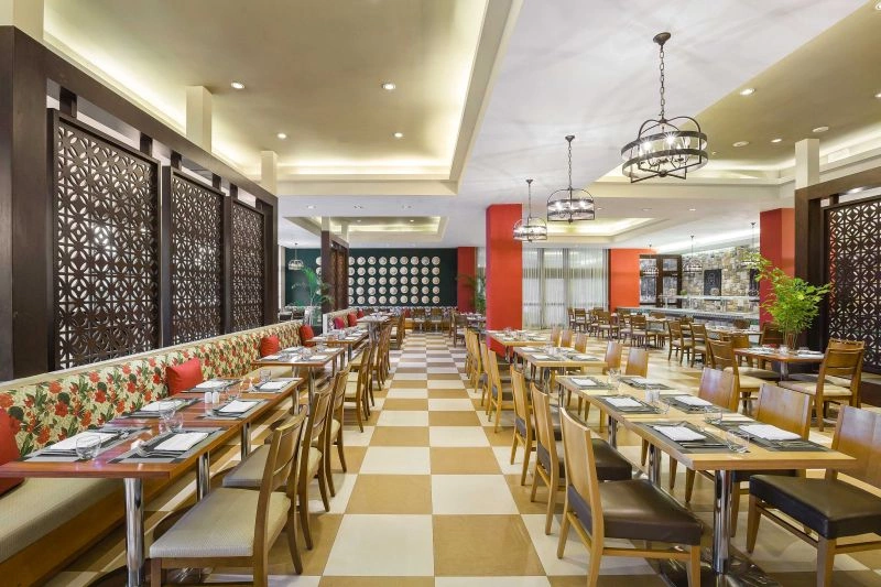Westin_buffet.jpg