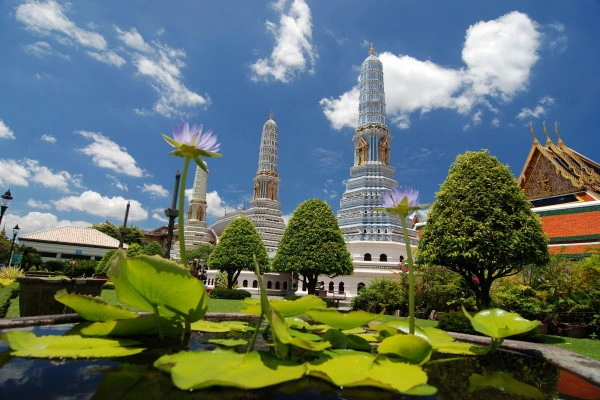 vue_485878_pgbighd.jpg