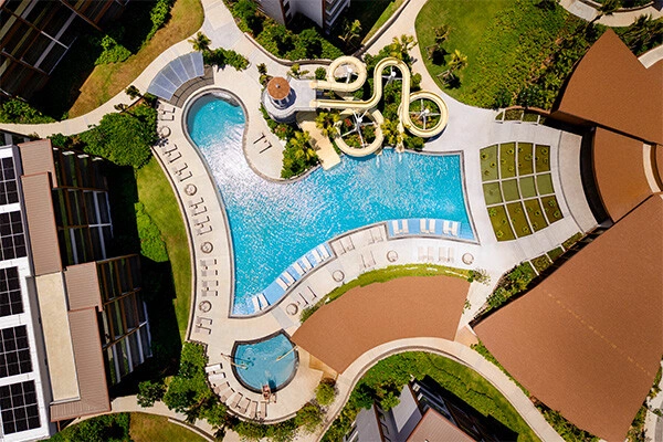 vue_915568_pgbighd.jpg