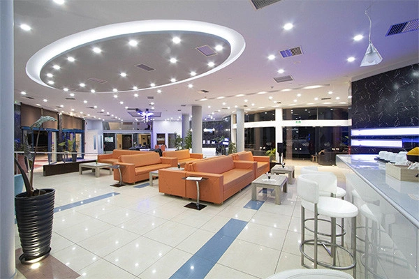 vue_895511_pgbighd.jpg