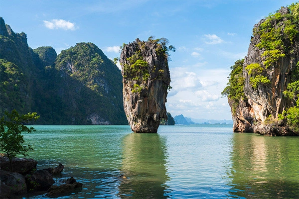 vue_866357_pgbighd.jpg