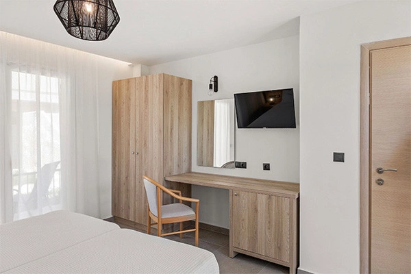 vue_891590_pgbighd.jpg