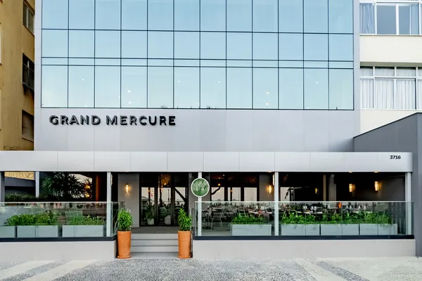 vue_775403_pgbighd.jpg