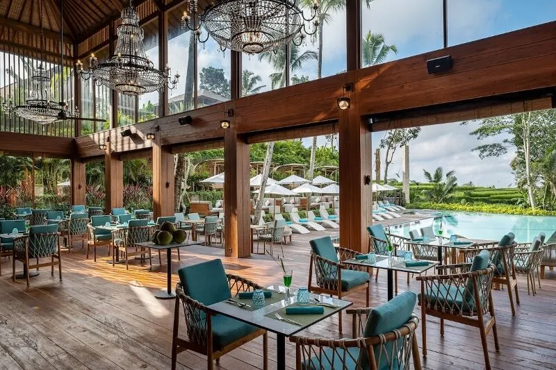 RESTAURANT_1.jpg