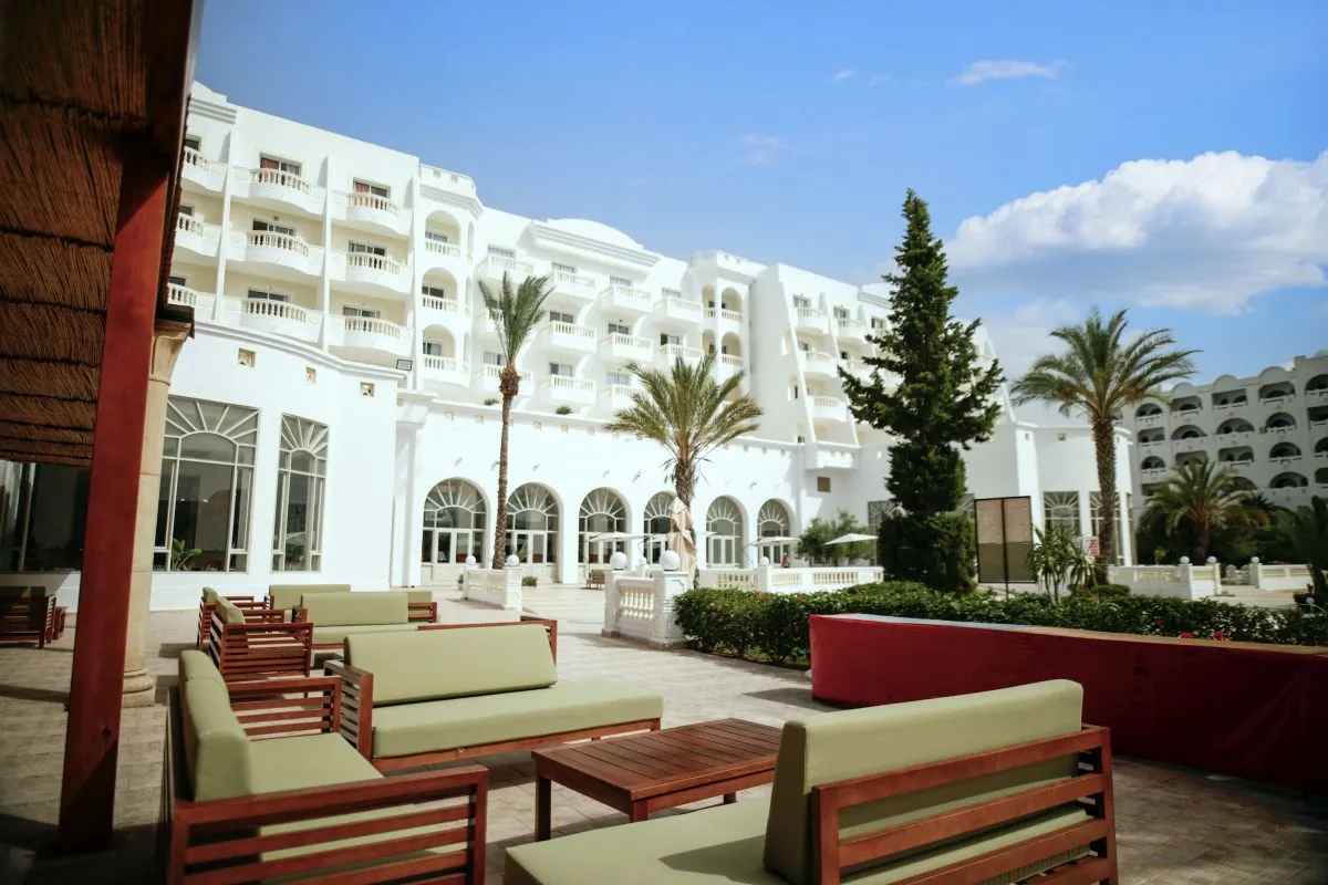 07_Terrace.jpg