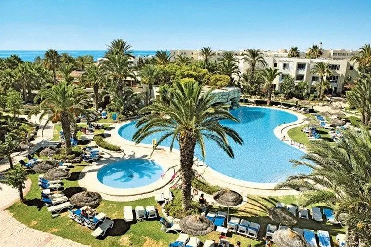 Hammamet_Hotel.Africana_Piscine3.jpg