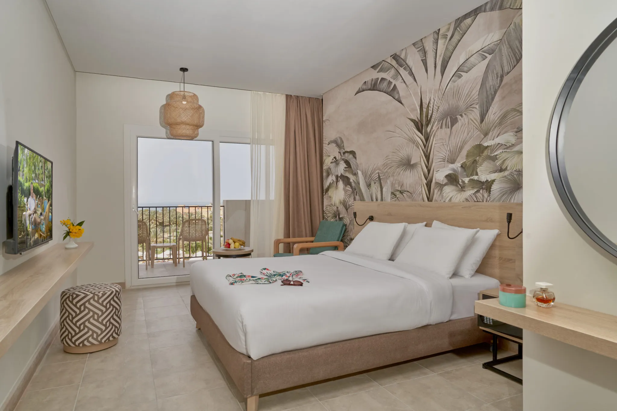 premium-room-04-scaled.jpg