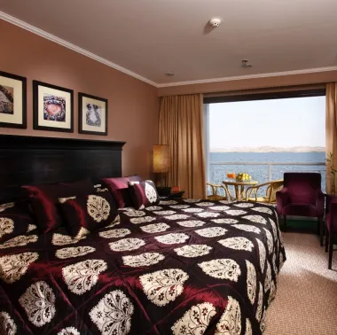 cache_12987403.jpg