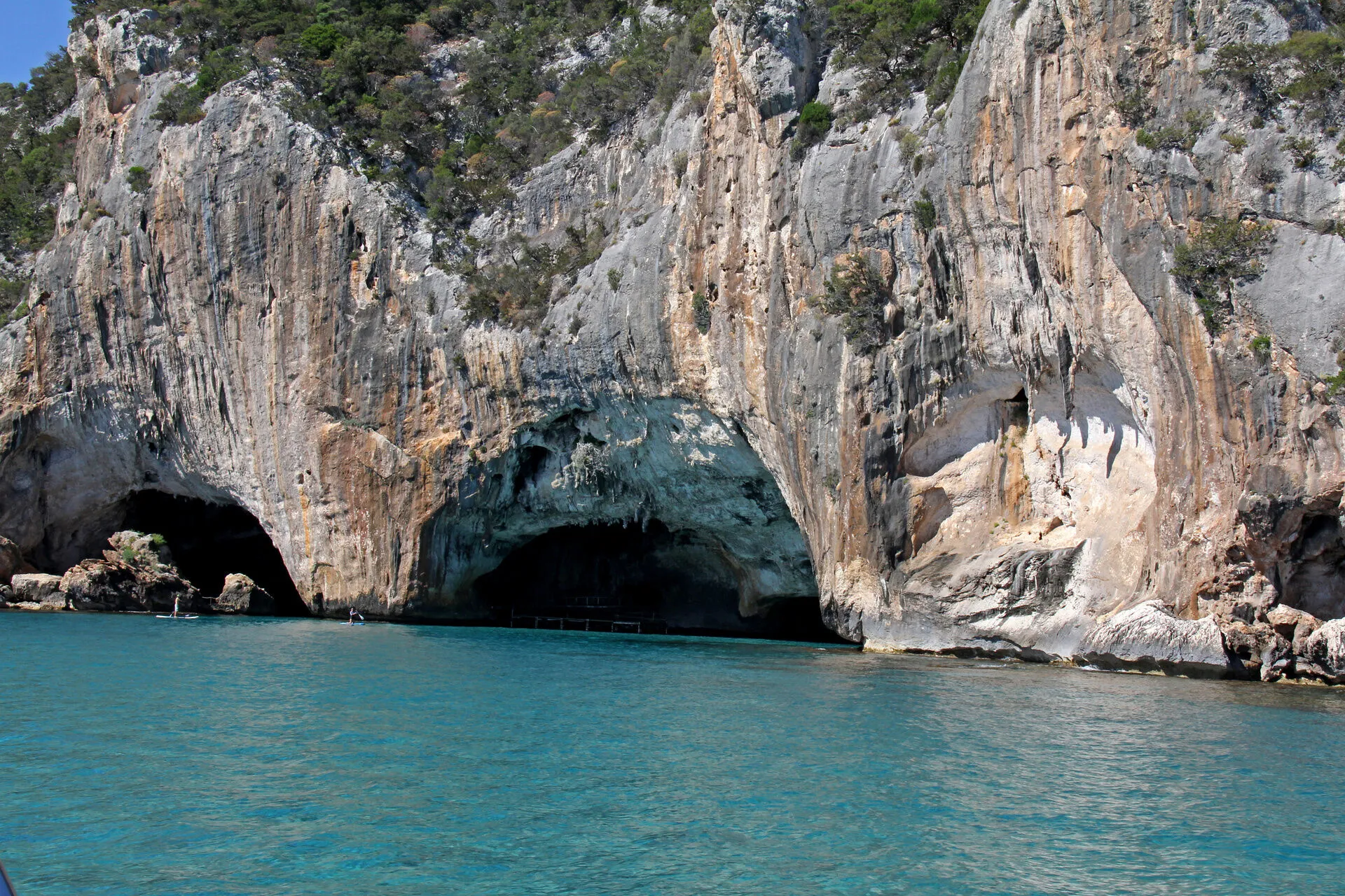 Nuoro_grottes_AdobeStock_159658011.jpeg