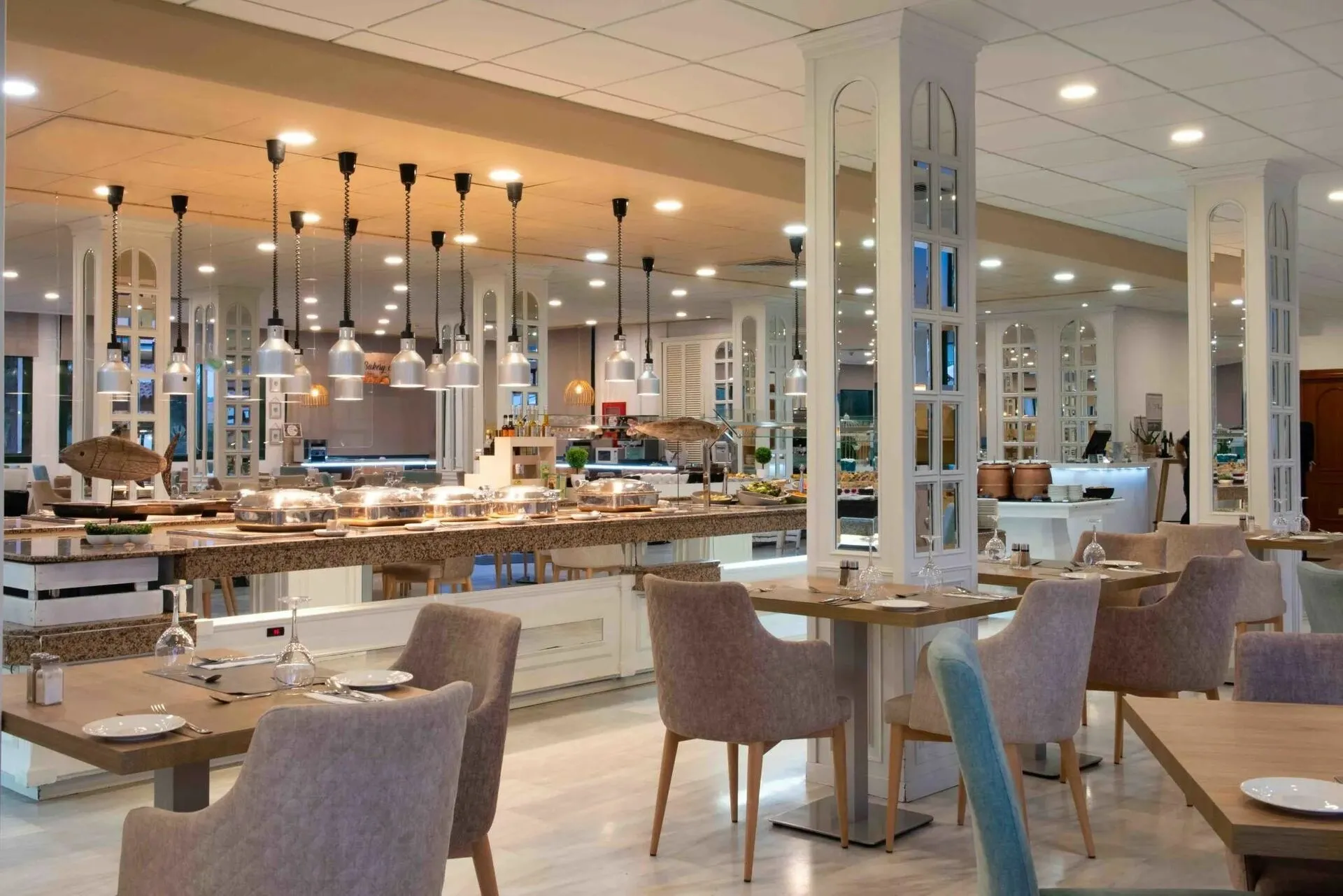 09_Restaurant_principal.jpg