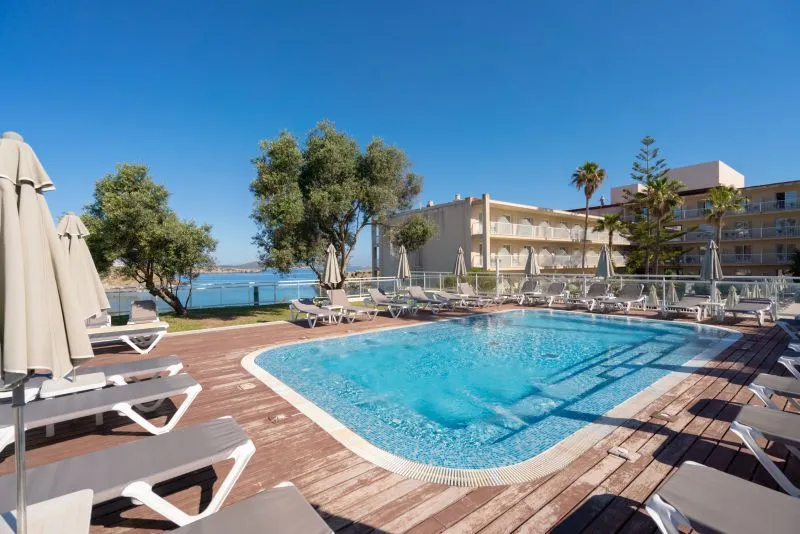 AGUAMARINA-ADULTS_ONLY_POOL.jpg