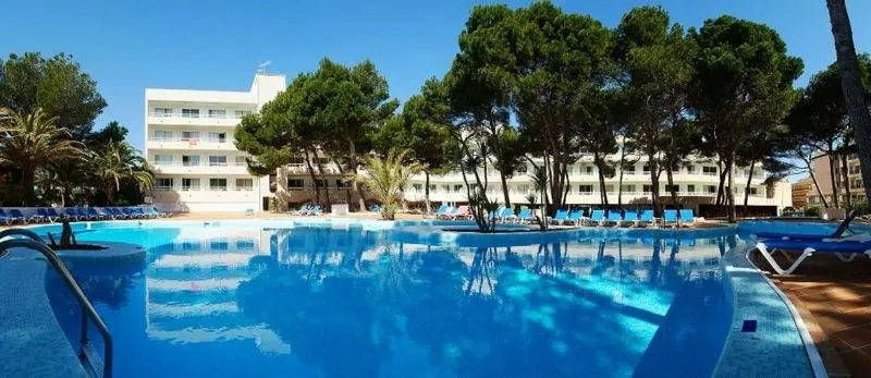 Hotel & Spa S'Entrador Playa 4*