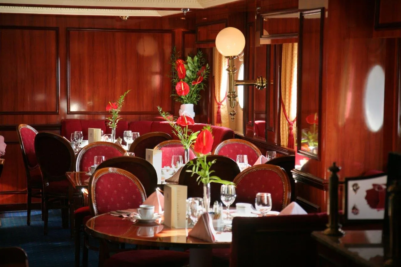 rc-dining_RC_7851bis1.jpg