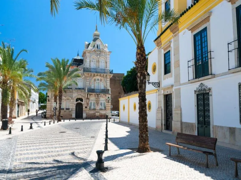 Autotour Les secrets cachés de l'Algarve et de l'Alentejo - De Faro A Faro