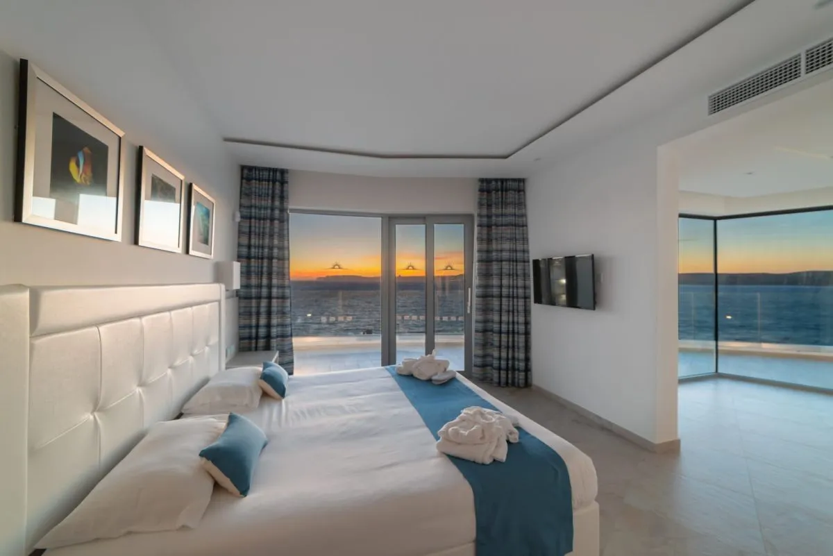 06_Panoramic_Suite.jpg