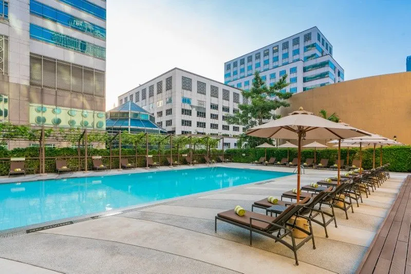 Duo Bangkok, Koh Lanta : Holiday Inn Bangkok Silom 4* & Kappa Club Avani+ Koh Lanta Krabi 5*