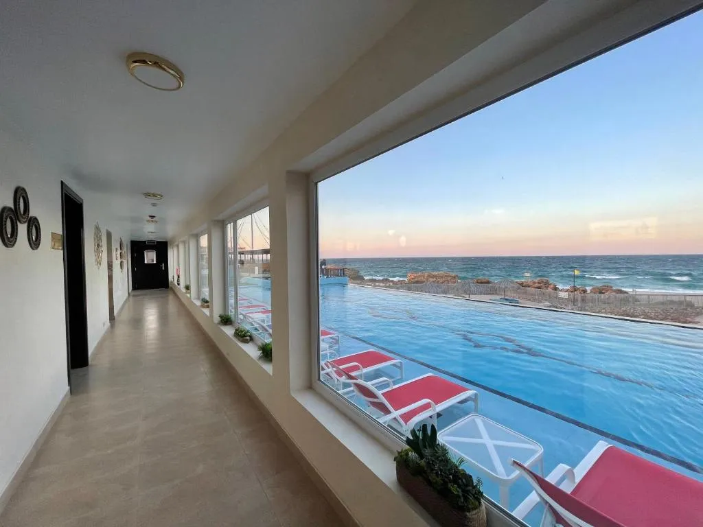 turtle_beach_resort_sur2.jpg