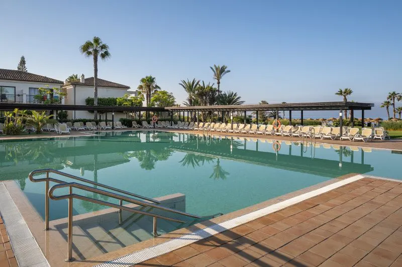 piscine.jpg