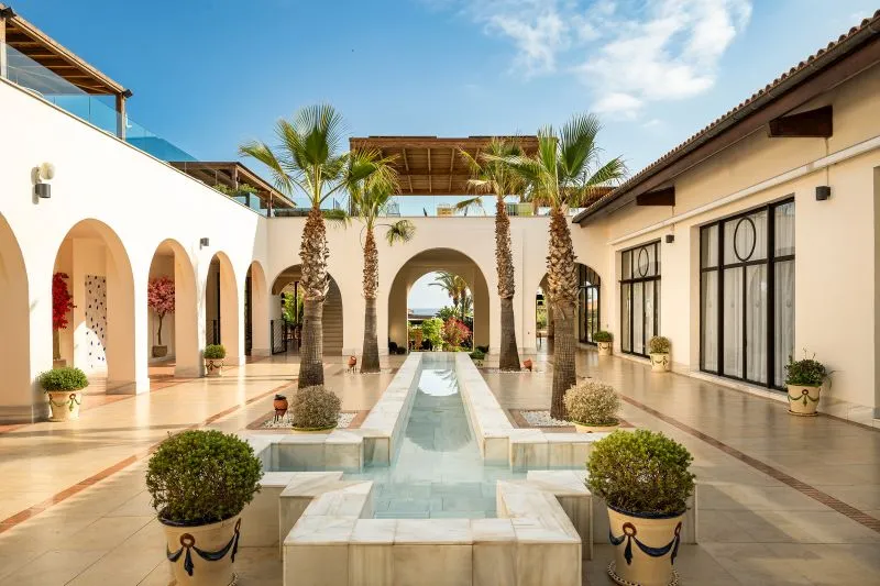 patio_2.jpg