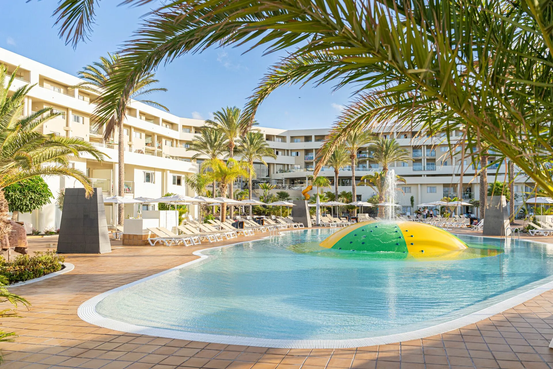 fua_pool_0057.jpg