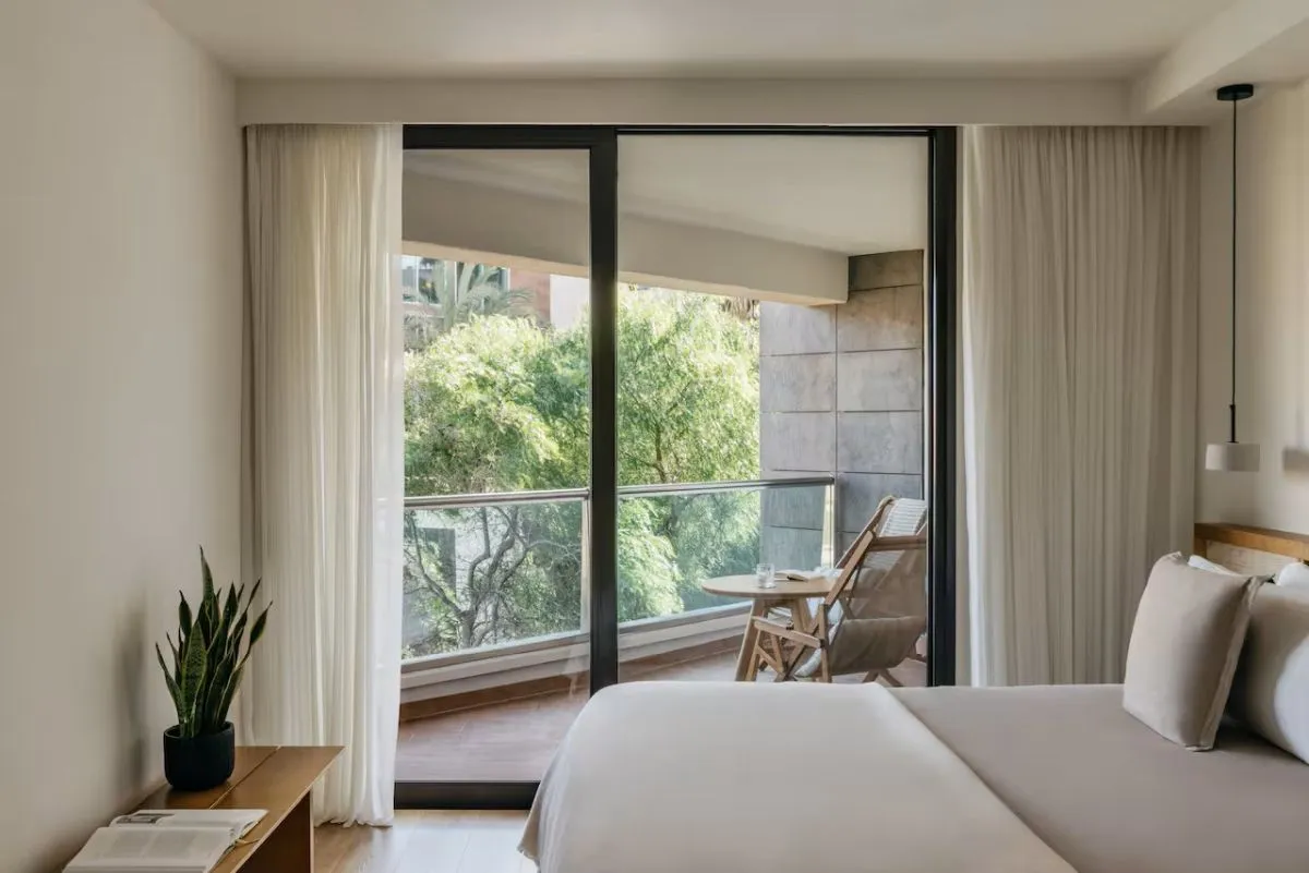 Premium_room_balcon.jpg
