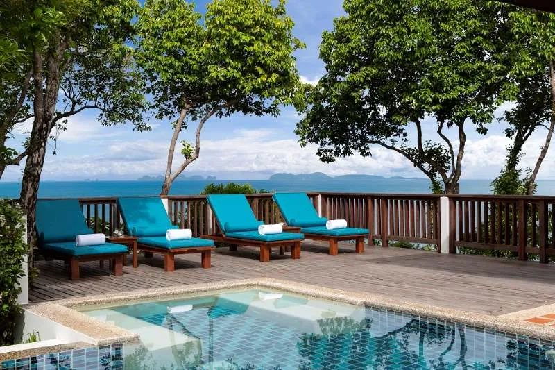 Avani_Koh_Lanta_Krabi_Resort_The_Grand_Ocean_Residence_Pool_Deck_with_Ocean_view.jpg
