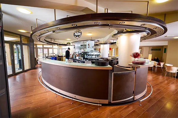 vue_857002_pgbighd.jpg
