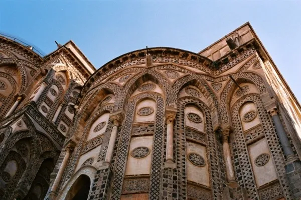 vue_374191_pgbighd.jpg