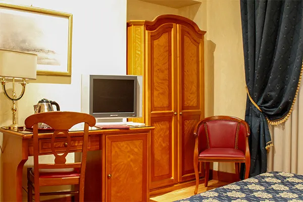 vue_875704_pgbighd.jpg
