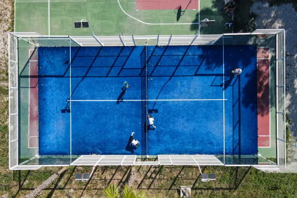 vue_699133_pgbighd.jpg