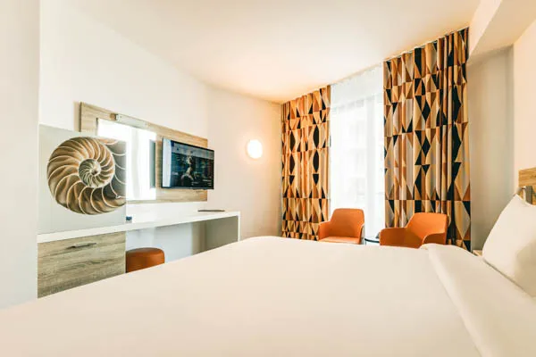 vue_724004_pgbighd.jpg