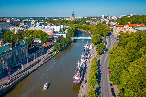 vue_911473_pgbighd.jpg