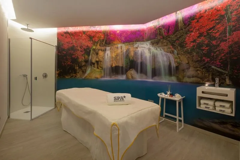 IBSTAR_MUR_PR_WELLN_SPA_D1603_006_med.jpg