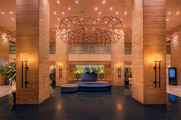 vue_928983_pgbighd.jpg