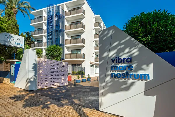 vue_905852_pgbighd.jpg