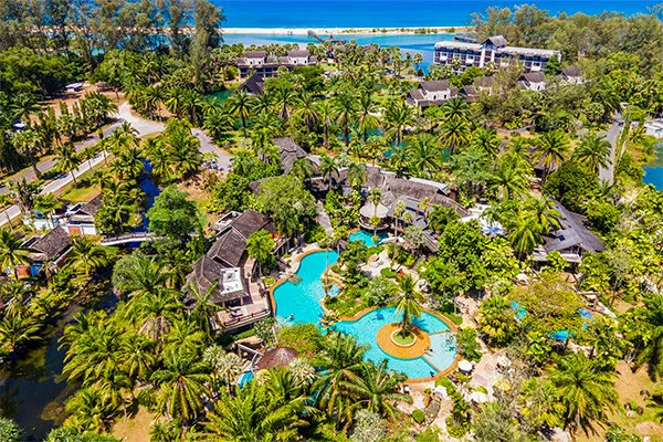 vue_868121_pgbighd.jpg