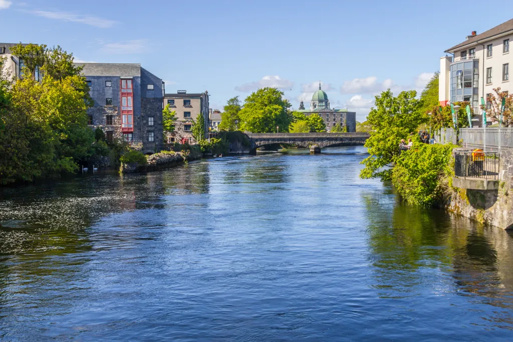 L’Irlande grandeur nature de l’Ouest sauvage aux rivages d’Ulster