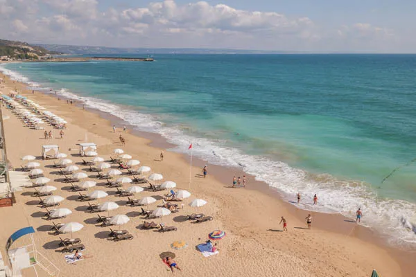 vue_719314_pgbighd.jpg