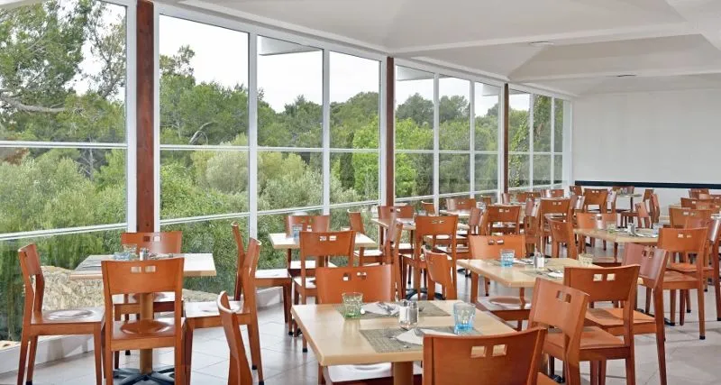 restaurant.jpg