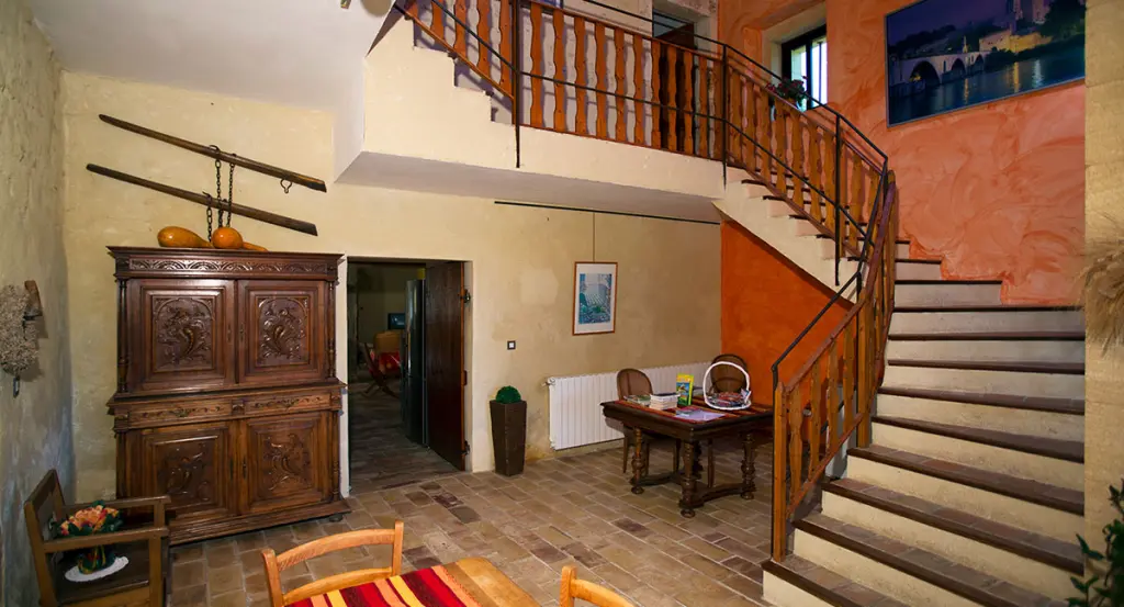 Grand gîte avec piscine en Provence – 11 personnes