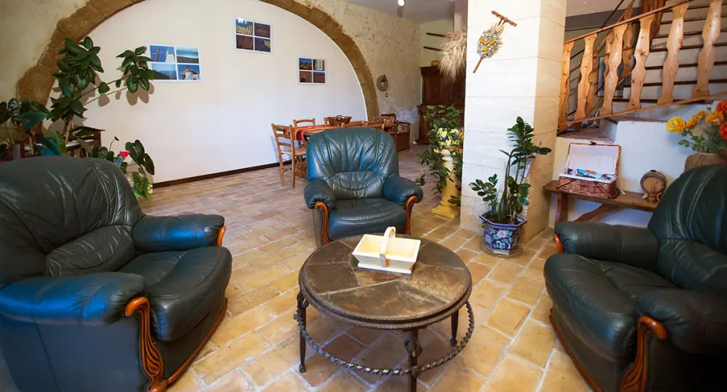 Grand gîte avec piscine en Provence – 11 personnes